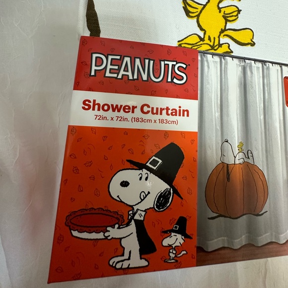 NIB Snoopy and Woodstock on Pumpkin Shower Curtain - Picture 3 of 6